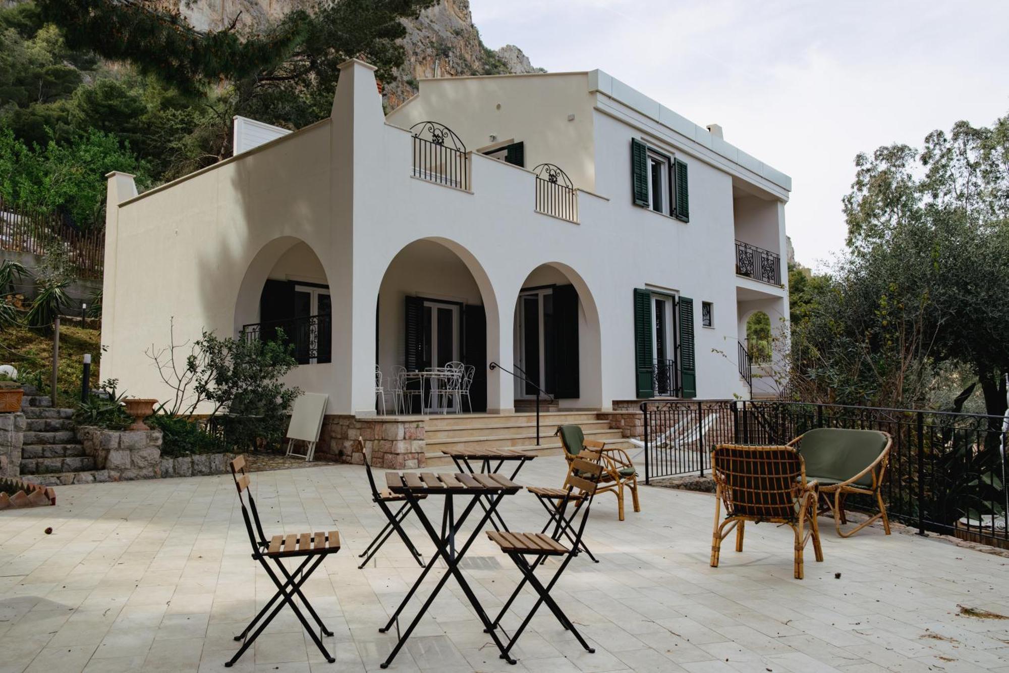 Villa Rubino Mondello - By Rentalbeb Italy Palermo Exteriér fotografie